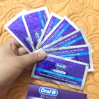 Combo 5 gói miếng dán trắng răng oral B 3D whitestrips ( xách tay Úc )