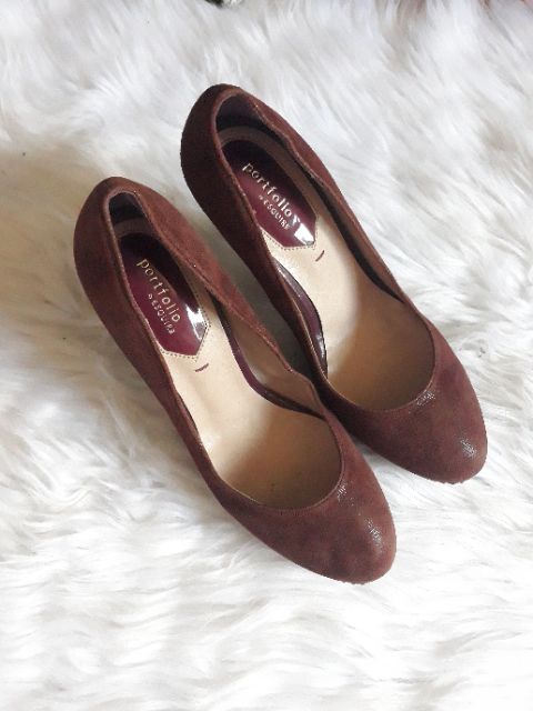 Giày da lộn size 37-38