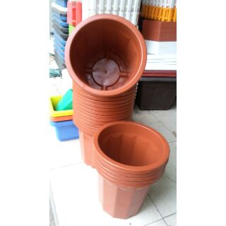 Chậu tròn ươm cây E 300