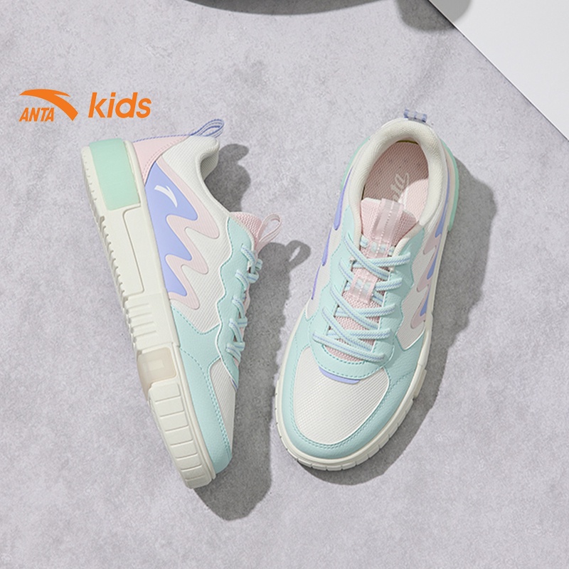 Giày thể thao bé gái Anta Kids siêu nhẹ, mặt lưới thoáng khí W322238006