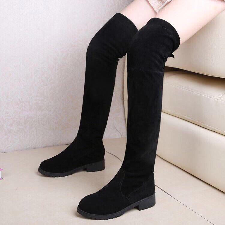 Bốt Đùi Nữ Bệt Gót 3 Phân |  Boots Đùi Da Lộn Nữ Cao Qua Gối Đế Bằng Siêu Đẹp Hot Trend | Thời Trang Cao Cấp