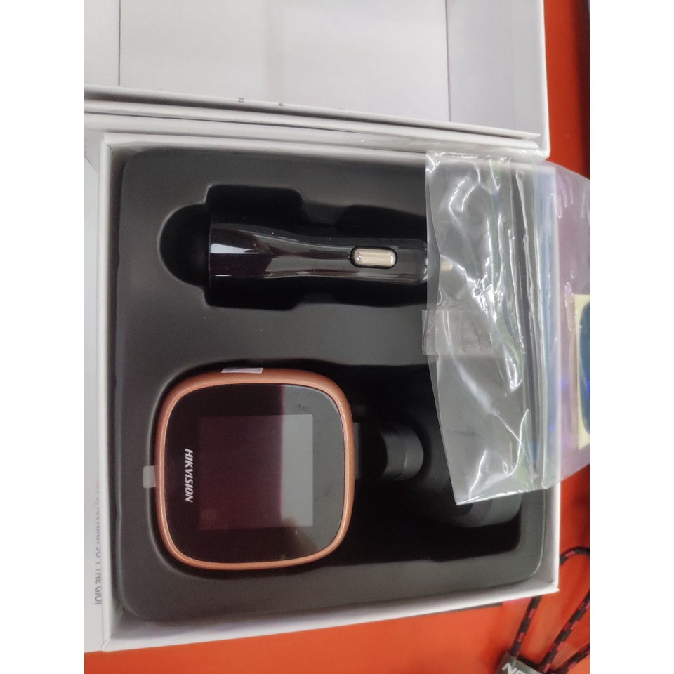 CAMERA HÀNH TRÌNH F6S HIKVISION CHÍNH HÃNG - GPS+ TÍCH HỢP MÀN HÌNH CẢM ỨNG IPS 2 INCH
