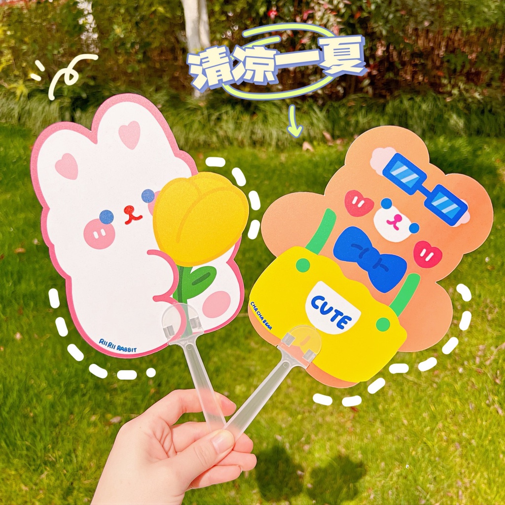 PVN45157 QUẠT NHỰA CẦM TAY CUTE HÌNH GẤU, THỎ Giá Rẻ