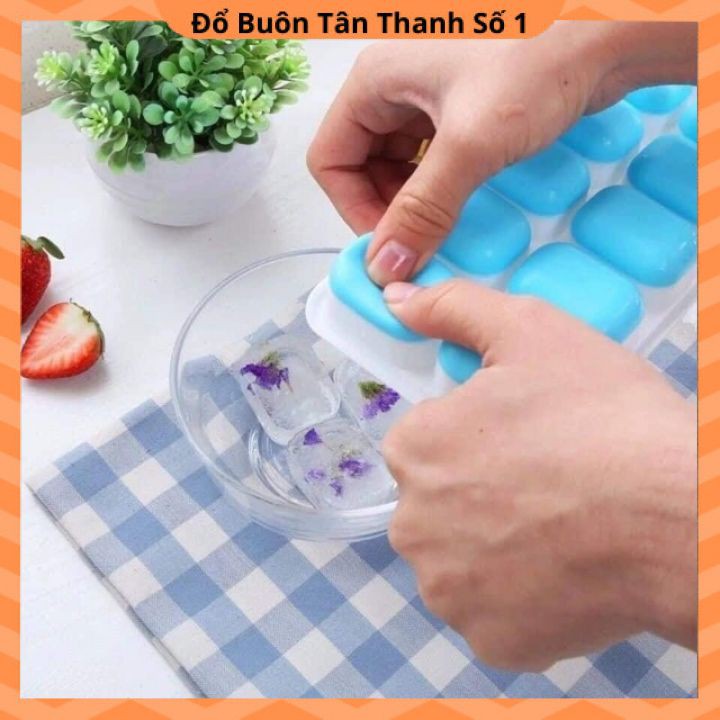 KHAY LÀM ĐÁ SILICON 👍🏼FREESHIP👍🏼 CÓ NẮP ĐẬY TRÁNH BỊ MÙI TỦ LẠNH