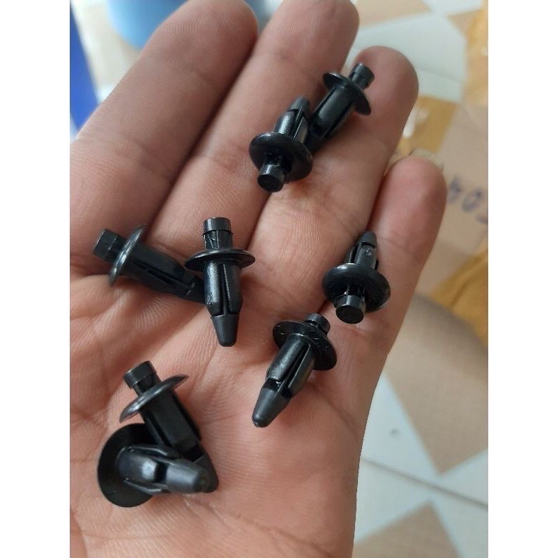 Chốt Bấm Nhựa Gắn Dàn Áo Các Loại Xe Honda/Yamaha
