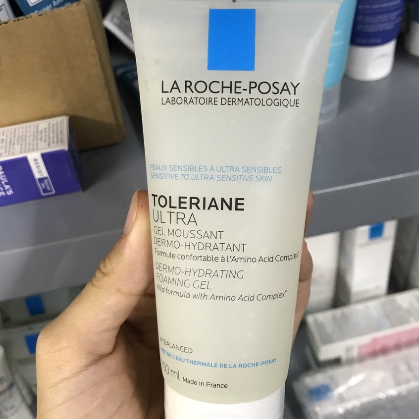 Sữa Rửa Mặt Toleriane Ultra Demo Hydrating La Roche Posay Foaming Gel làm sạch dịu nhẹ cho da nhạy cảm 100ml