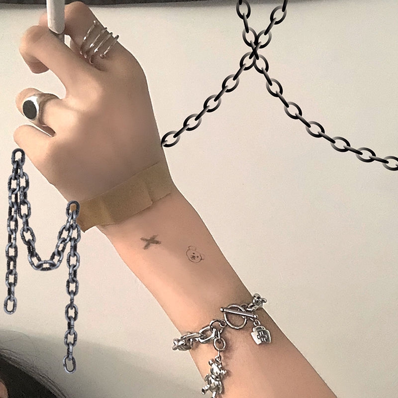 Vòng Tay Hợp Kim Hình Gấu Xinh Xắn