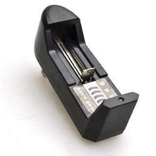 Sạc Pin 18650 1 Cell Ultrafire