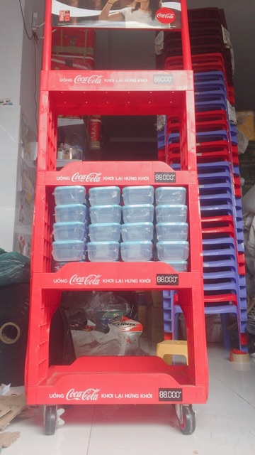 KỆ NHỰA 4 TẦNG QUÀ TẶNG TỪ COCACOLA CÓ BÁNH XE