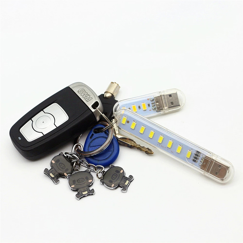 Đèn led 8 bóng để bàn mini cổng sạc USB DC5V