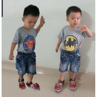 Áo thun kim sa siêu anh hùng cho bé trai