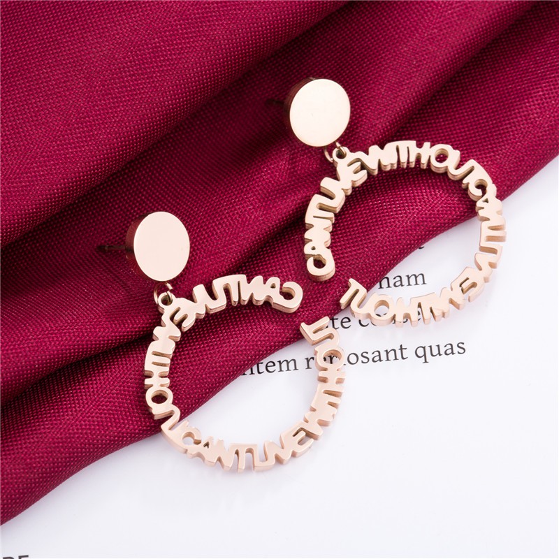 European and American fashion English circle titanium steel earrings Amazon alphabet earrings quality rose gold earrings