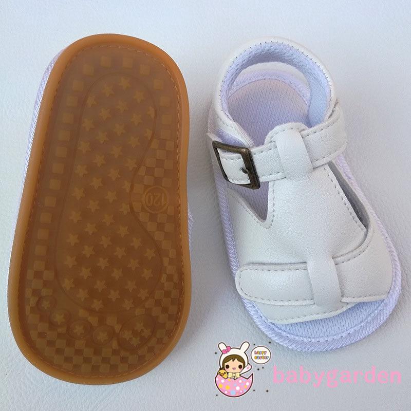 Sandal mềm dễ thương cho bé từ 18 tháng tuổi
