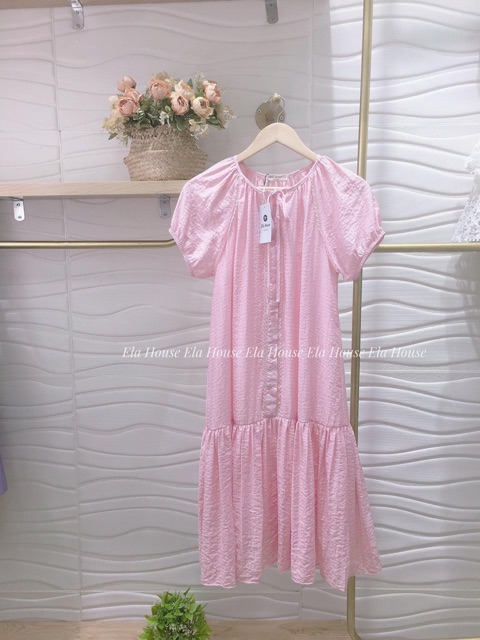 Các mẫu váy chuẩn hàng loại 1 cho nữ