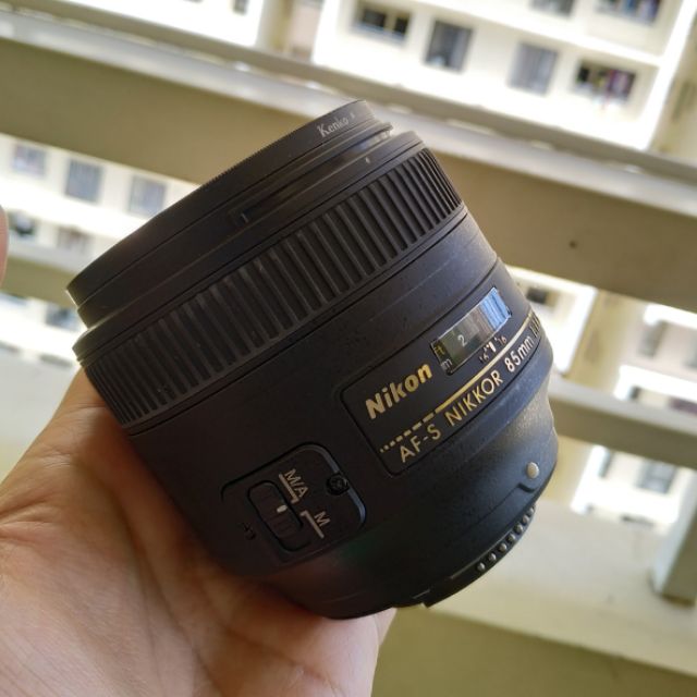 Ống kính Nikon AF-S 85 1.8G