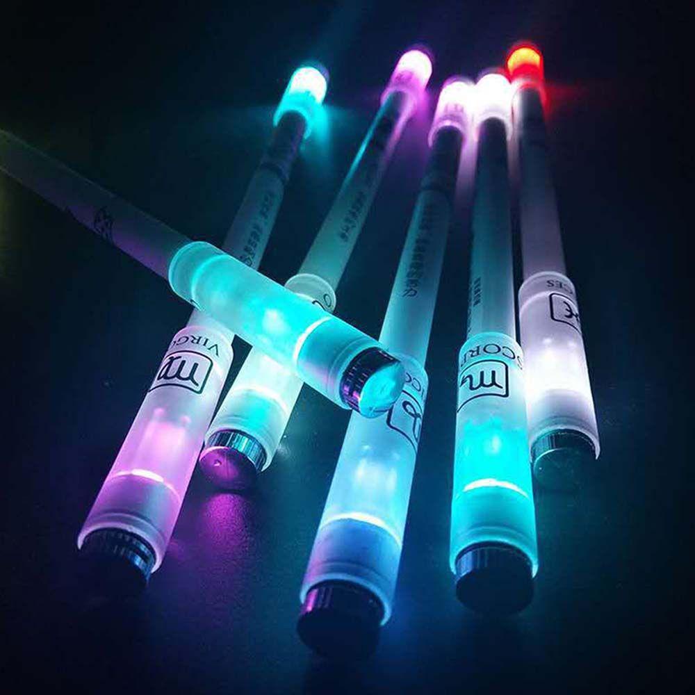 Bút Bi Có Đèn LED Thời Trang Giúp Giảm Căng Thẳng