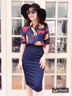 Chân váy bút chì dáng dài 60cm sẻ sauthời trang công sở