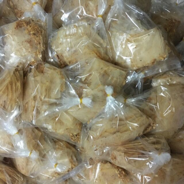 Bánh tráng muoi tỏi
