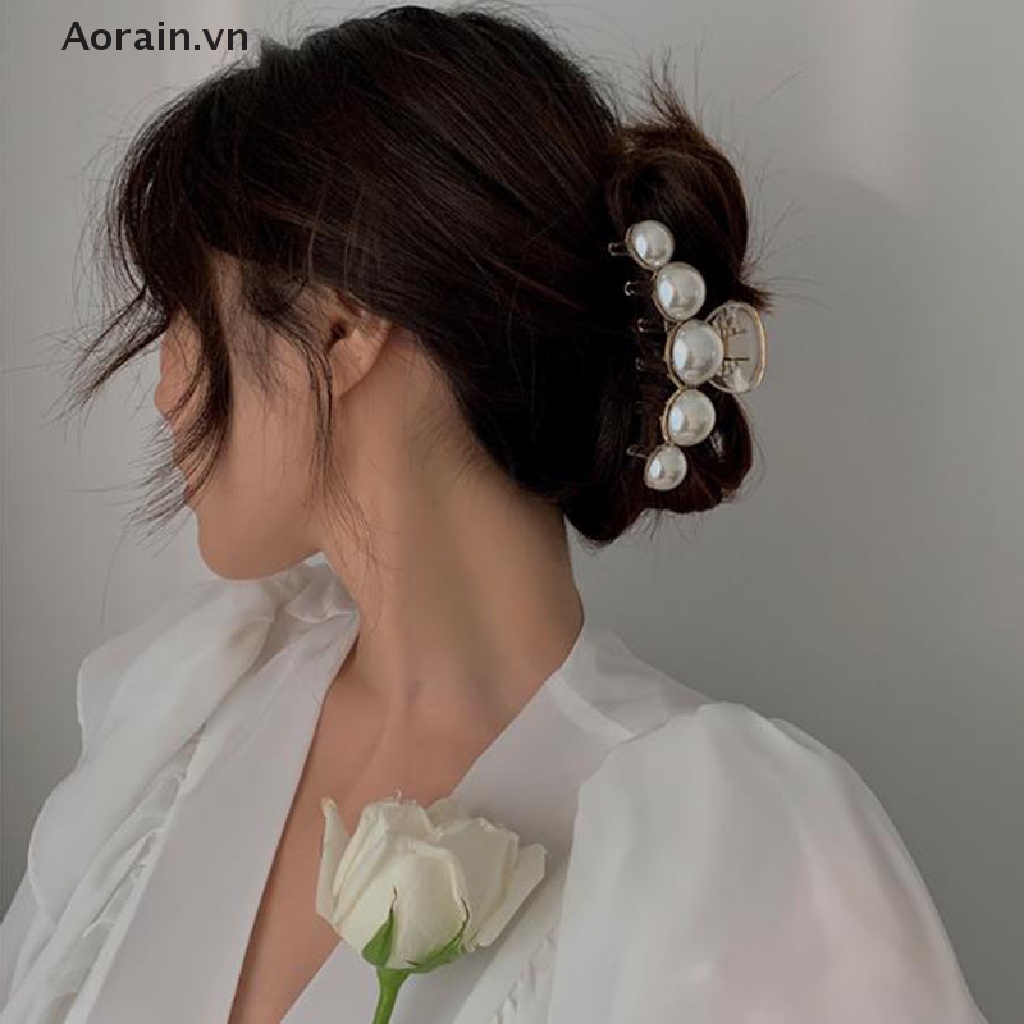 Kẹp Càng Cua Bằng Kim Loại Cho Nữ
