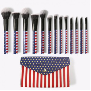 Bộ Cọ Docolor Stars Stripes13 Cây