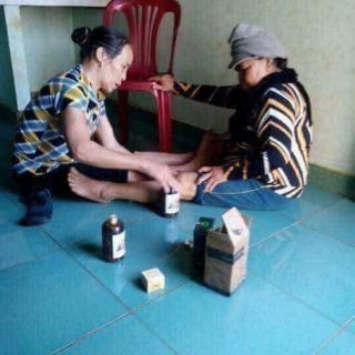 Xoa bóp Thanh Mộc Hương
