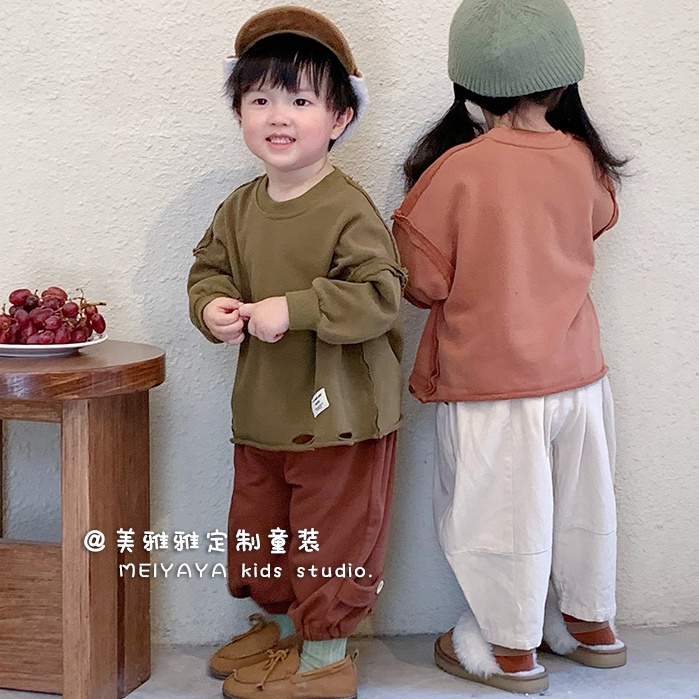 [Hàng Có Sẵn Mới Về] Set Áo Sweatshirt Phối Rách Phong Cách Hàn Quốc Cho Bé Trai Và Bé Gái
