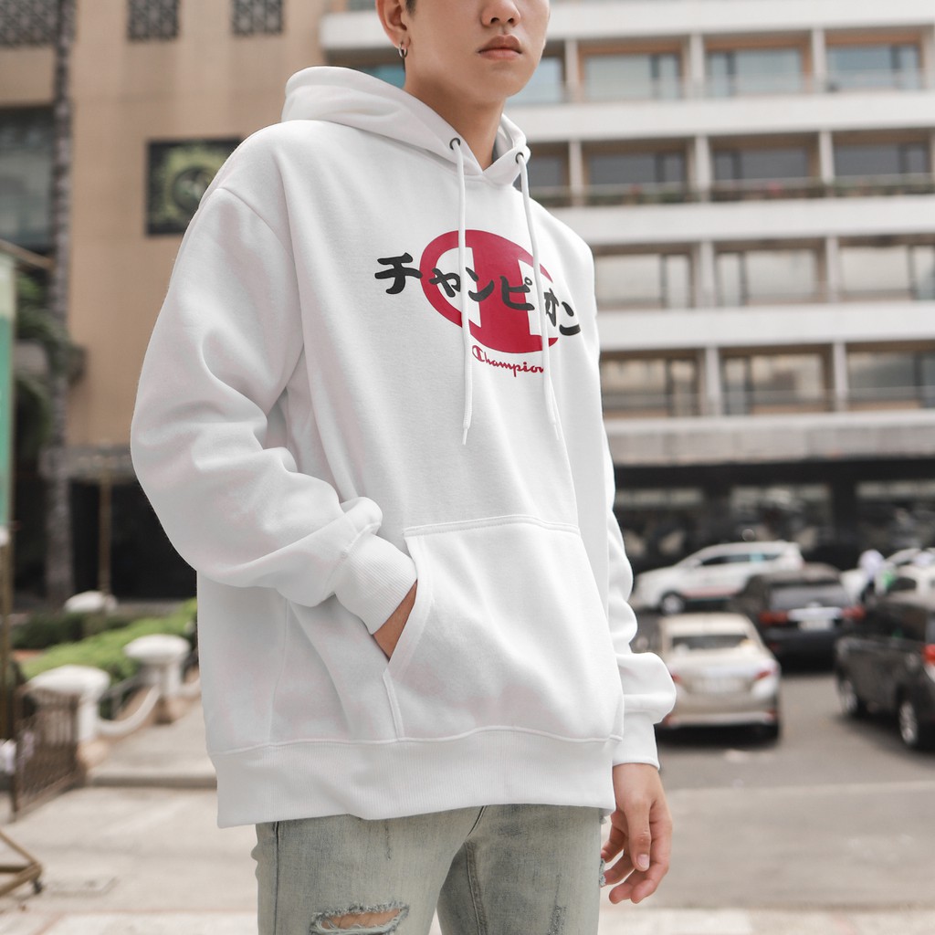 Áo Hoodie In Chữ Champion Nhật Sắc Nét Phía Trước-Chất Nỉ Bông Cotton Mỏng Nhẹ-Form Rộng Rãi Unisex Nam Nữ-Màu Trắng