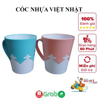 Côc uống nước 2 màu - cốc uống nước có quai cực xinh nhựa việt nhật