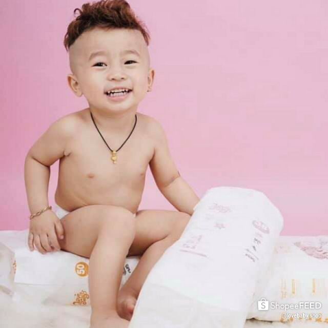 Combo 2 bịch bỉm Lovebaby quần XL (76 miếng)12-17kg kèm quà tặng( khăn vải khô đa năng)