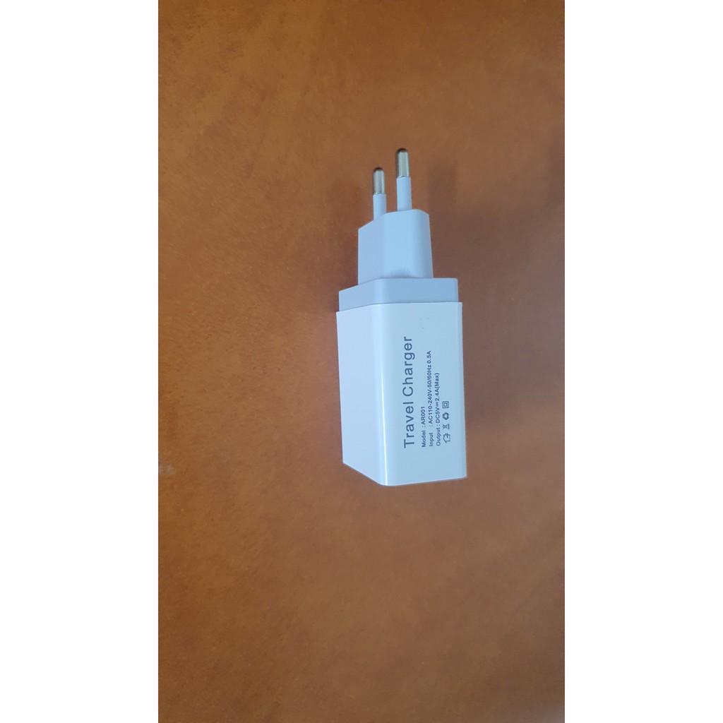 Củ Sạc Nhanh Chất Lượng Cao AR001 2.4A  An Toàn - Bền Bỉ - Tiện Dụng - Bảo Hành 12 Tháng  - BENKA