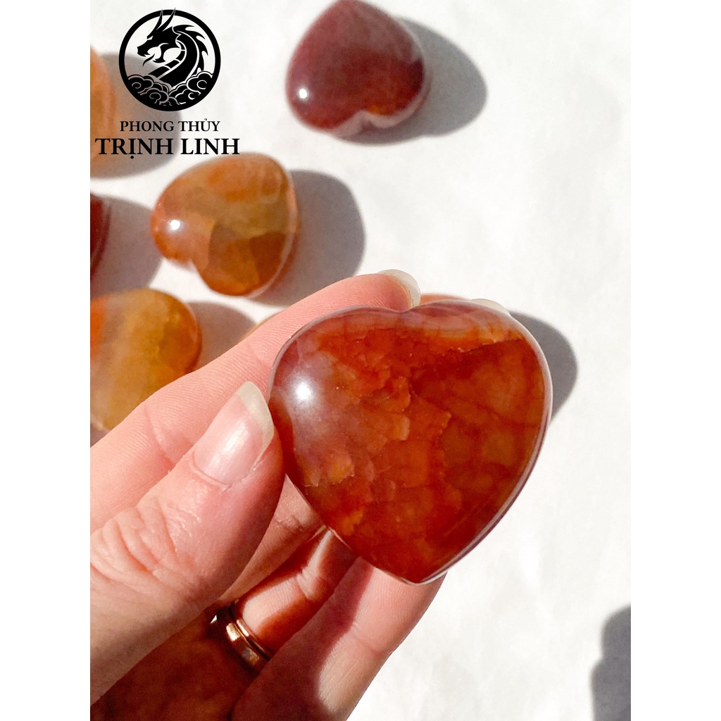 Đá hình trái tim M.não Carnelian vàng cam mang năng lượng tích cực