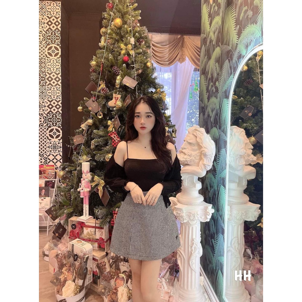 Chân váy chữ A cạp cao màu kẻ thêu ong