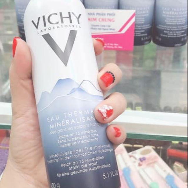 Xịt khoáng Vichy