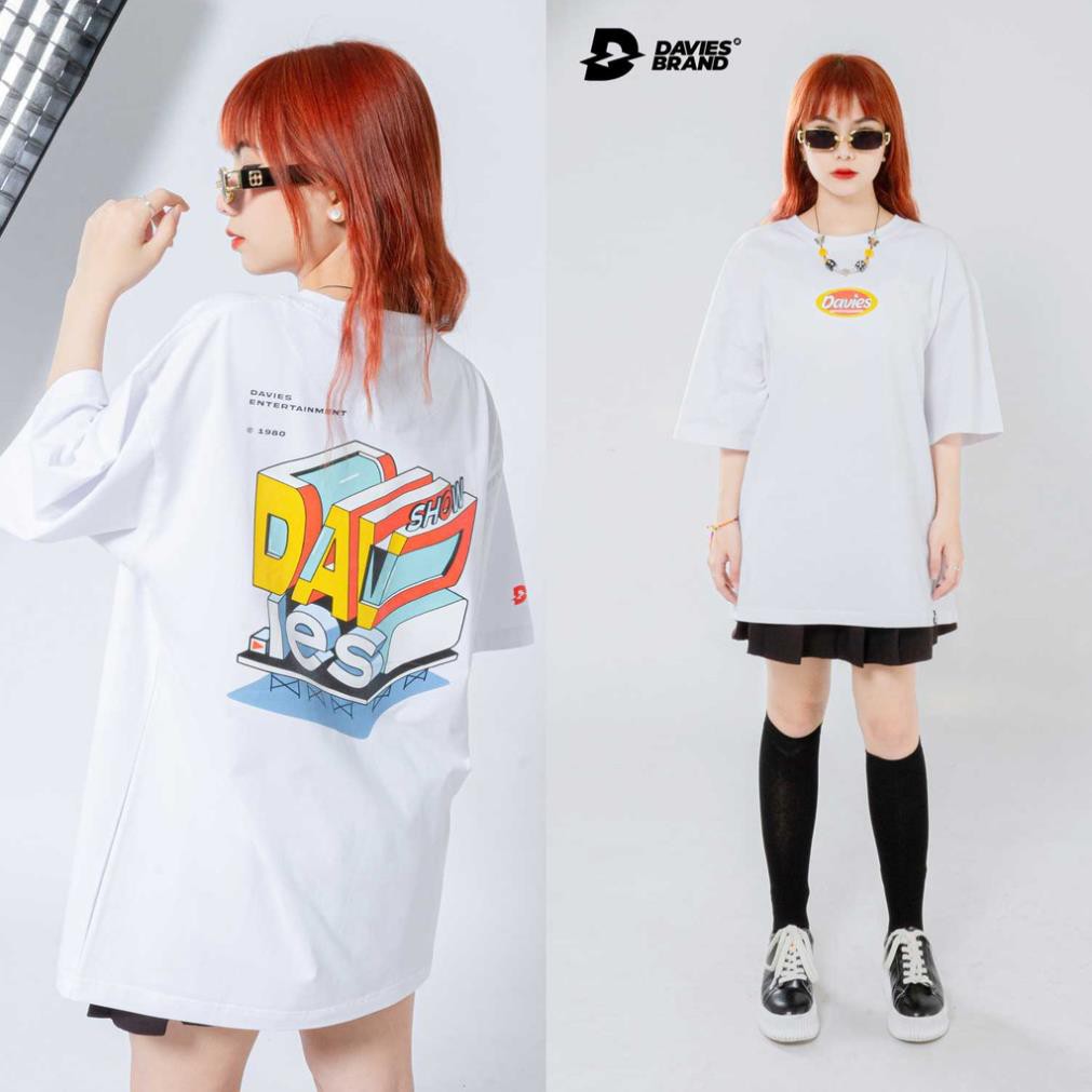 DAVIES - Áo thun tay lỡ nữ form rộng màu trắng - D D Entertainment Tee - WHITE ་