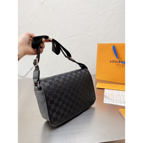 Túi đeo chéo LV cao cấp 2021