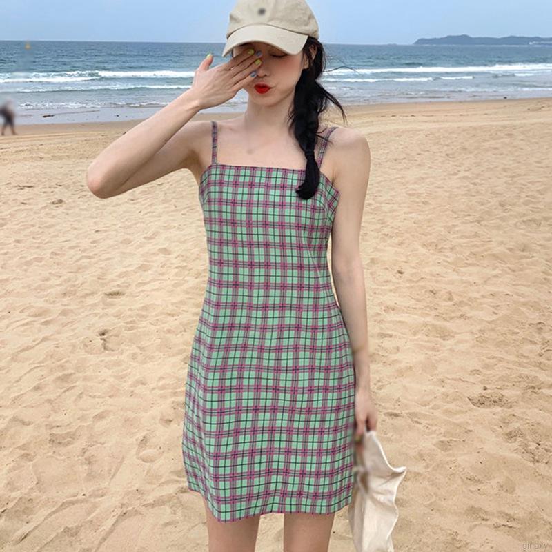 Đầm hai dây họa tiết kẻ sọc caro phong cách ngọt ngào cho nữ