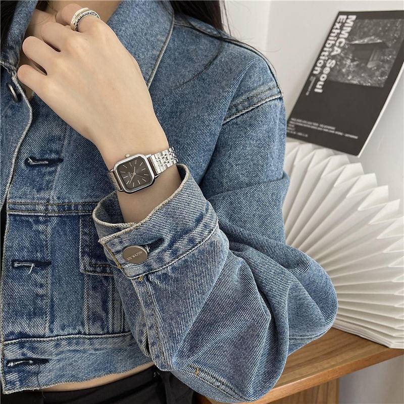 Đồng hồ đeo tay mặt vuông phong cách retro Hàn Quốc thiết kế đơn giản dành cho nữ