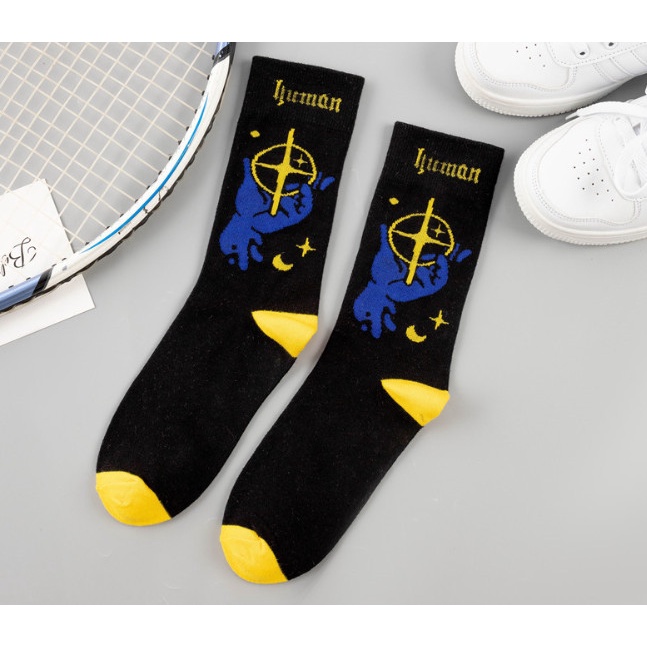 Tất Vớ thể thao cao cổ Nam Nữ phong cách trẻ trung, cá tính, năng động.