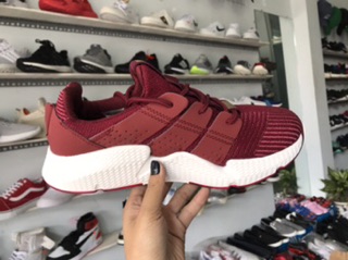 Giày prophere mận