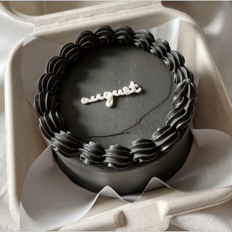 Bánh Kem Mini  - Decor kiểu All Black