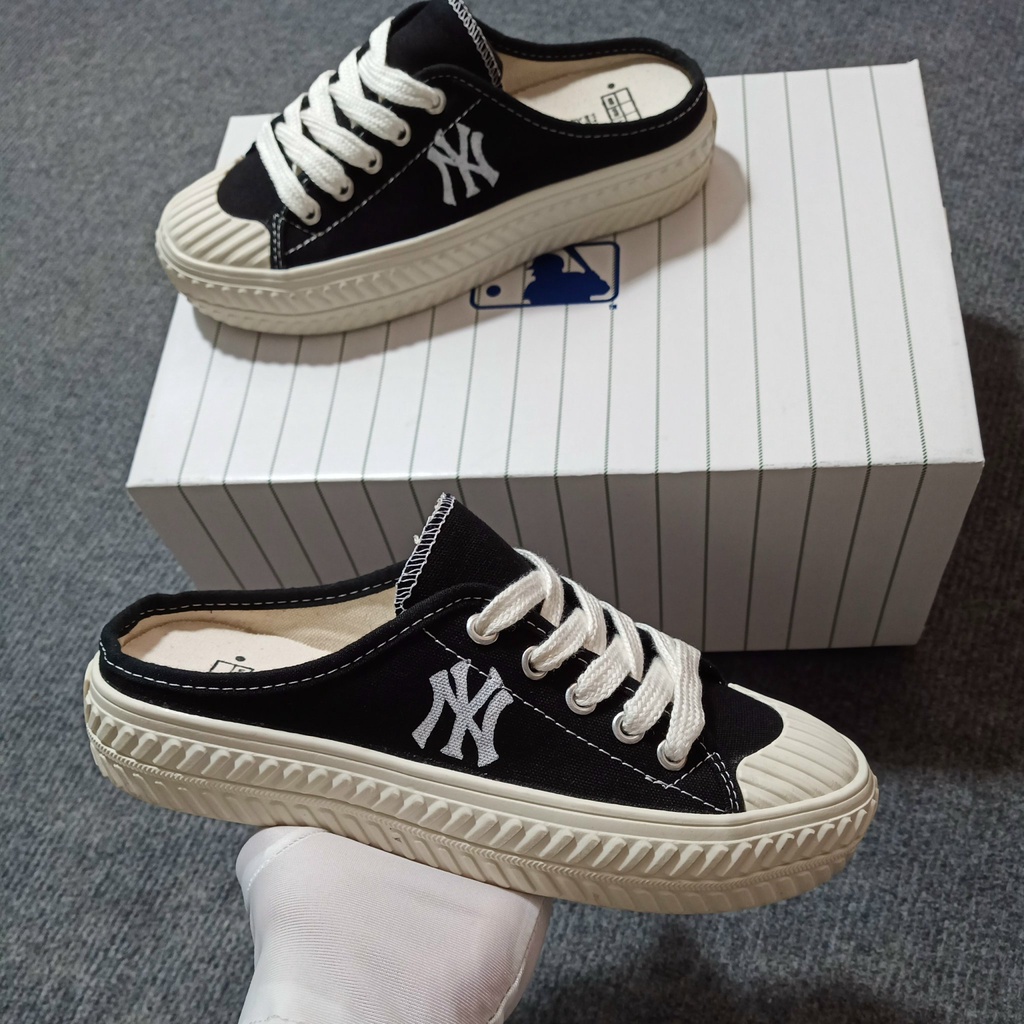 Giày sục thể thao nữ  Giày sục nữ đạp gót 𝗠𝗟𝗕 𝗡𝗬 chữ thêu cao cấp Full Bill Box