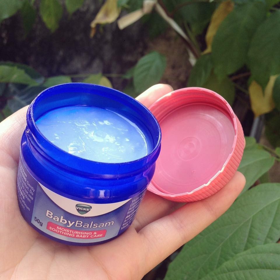 Dầu Bôi Giữ Ấm Giảm Ho Cho Trẻ Vicks Baby Balsam Của Đức - 50g