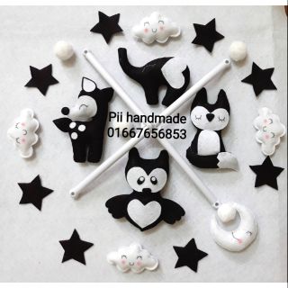 TREO NÔI TRẮNG ĐEN CHO BÉ SƠ SINH NHA 🥰😘