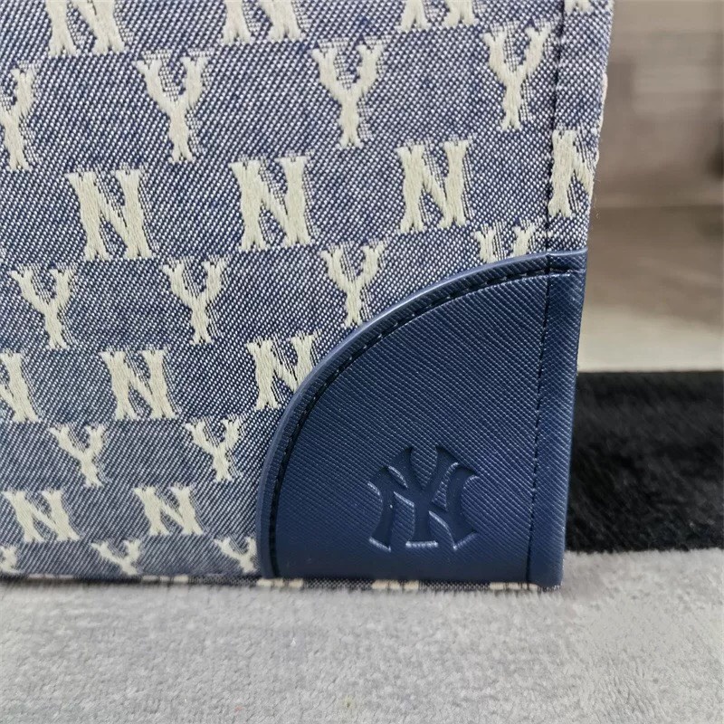 Túi Đeo Vai MLB Bản To Kèm Ví Nhỏ Logo Thêu Họa Tiết Mono Siêu Đẹp