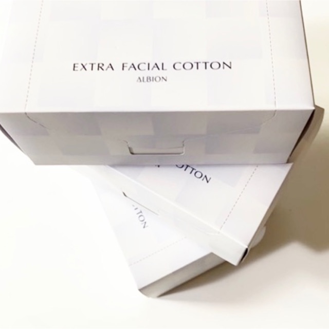 Bông tẩy trang Albion dạng hộp 20 miếng
