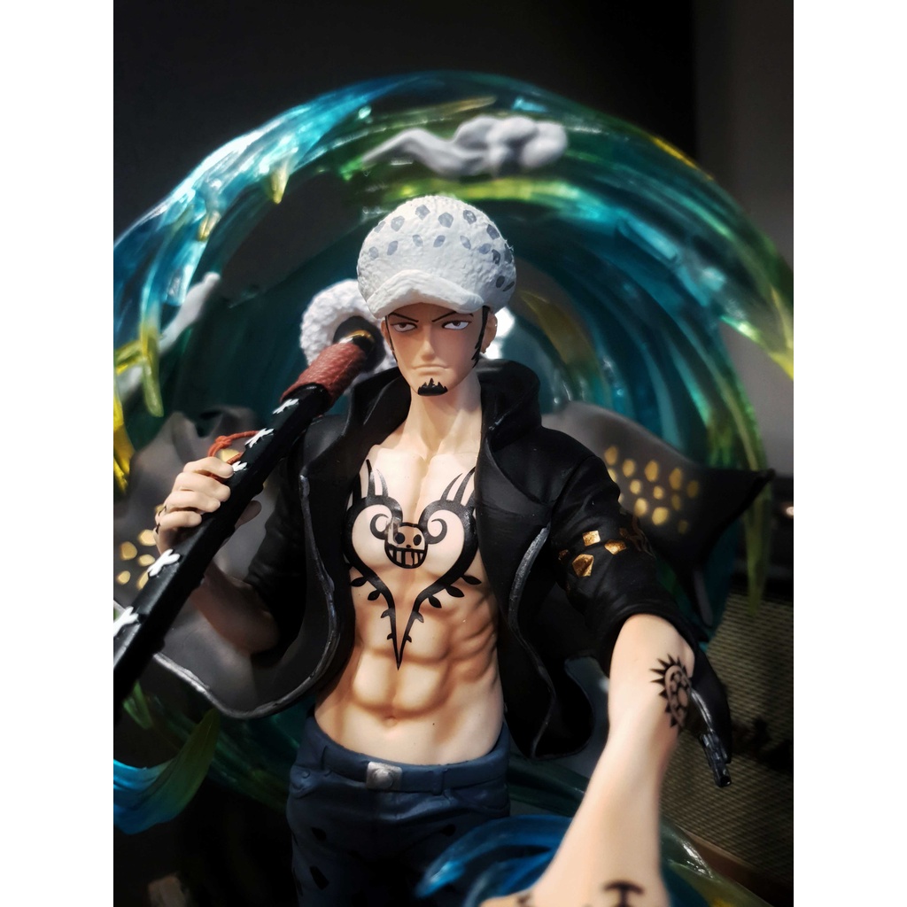 Figure / Mô hình Trafalgar Law 41 cm có LED