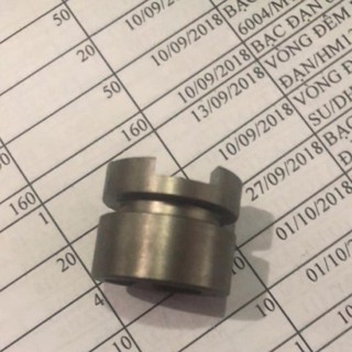 Bát bánh răng trục hr2470