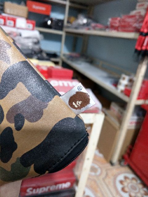 Ví Bape Camo