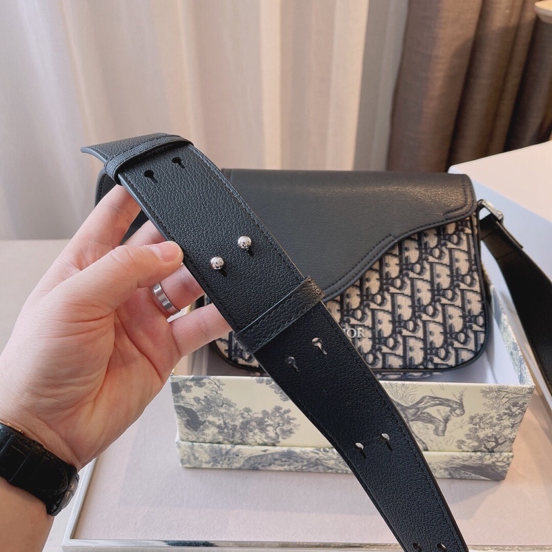 Túi đeo chéo DI.OR cao cấp 2021