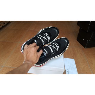 Giày triple S đen đỏ (ảnh thật, fullbox)
